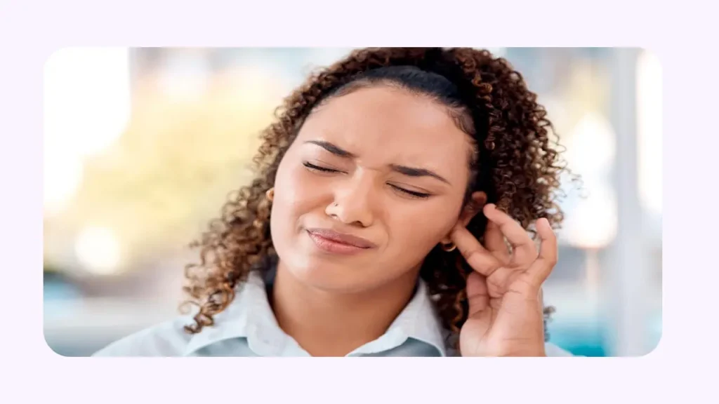 چگونه وجود چیزی در گوش را احساس می کنیم 