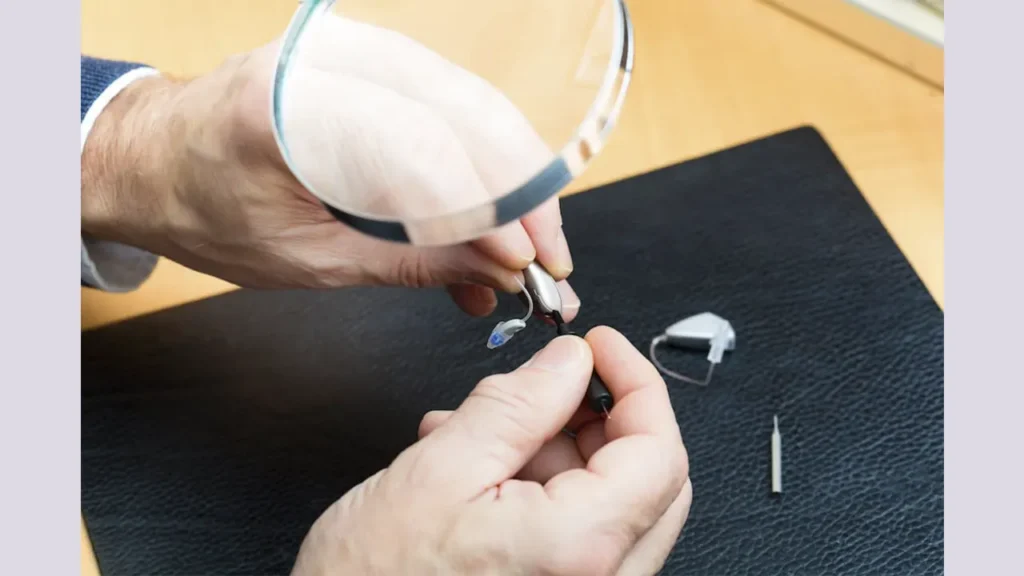 تعمیر تخصصی سمعک