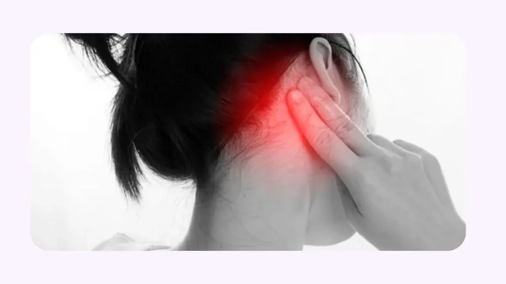 سر درد پشت گوش