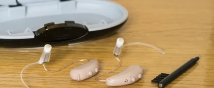 نگهداری و مراقبت از سمعک شاخص