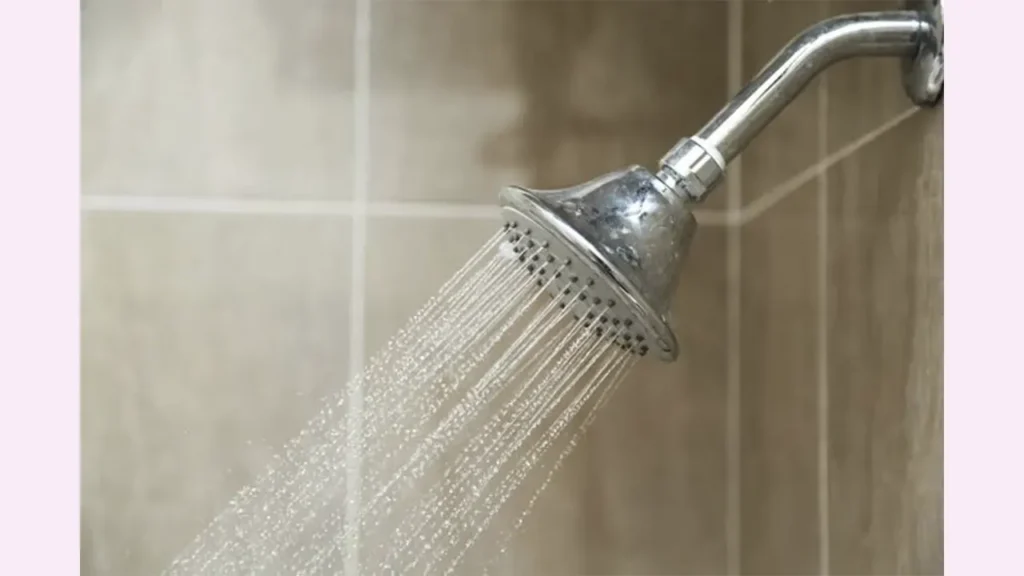 دوش گرفتن با سمعک شاخص