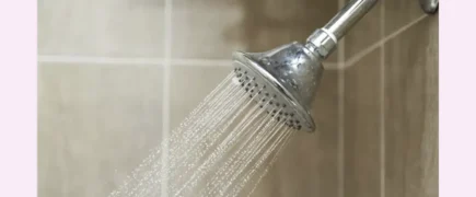 دوش گرفتن با سمعک شاخص